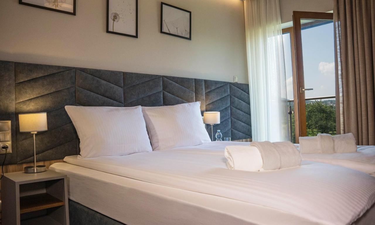 Villa & Gospoda Krakowska Kobiernice Esterno foto