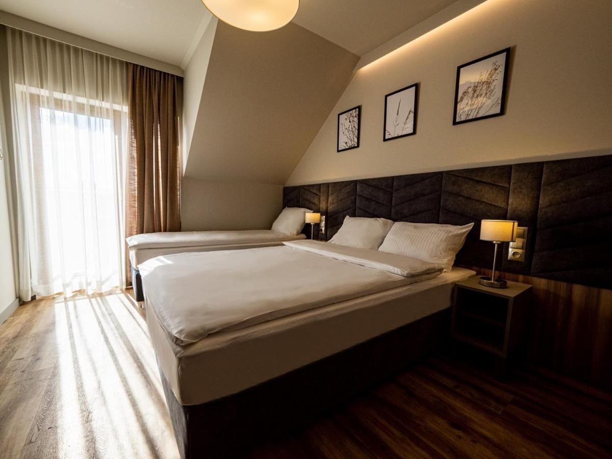 Villa & Gospoda Krakowska Kobiernice Esterno foto
